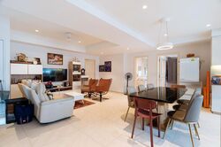 UE Square (D9), Apartment #609636831